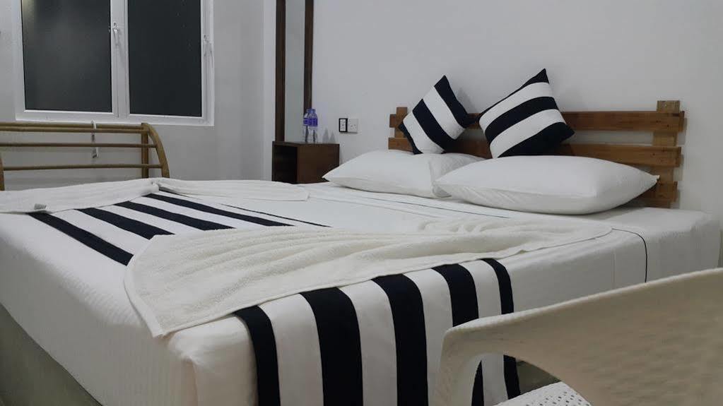 City Capital Hostel Anuradhapura Esterno foto
